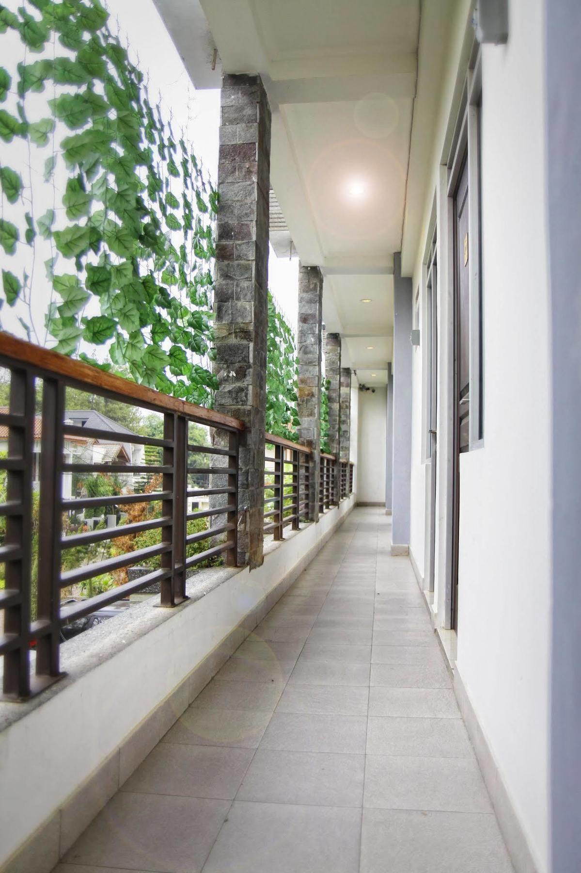 Hotel Lotus Bandung Eksteriør bilde